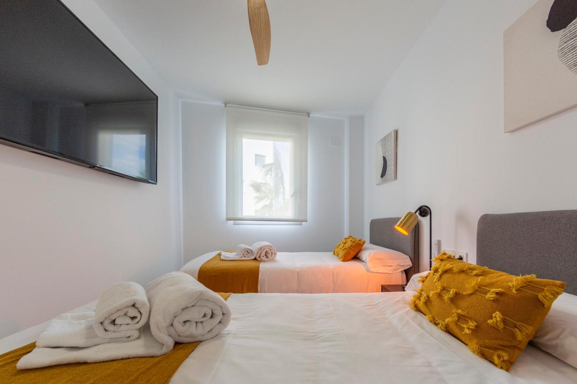 Homity Exclusive Playa Granada Beach&Golf - Mar de Astrid Motril Exterior foto
